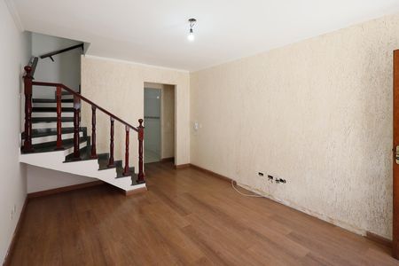 Casa de condomínio à venda com 75m², 2 quartos e 1 vagaSala 