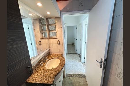 Apartamento à venda com 58m², 2 quartos e 1 vagaBanheiro