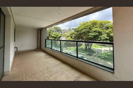Apartamento à venda com 170m², 3 quartos e 4 vagasFoto 04