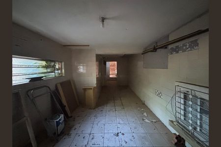 Casa à venda com 190m², 2 quartos e 1 vaga