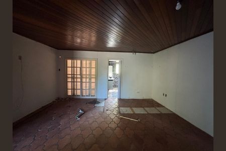 Casa à venda com 190m², 2 quartos e 1 vaga