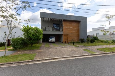 Casa de condomínio à venda com 350m², 4 quartos e 4 vagasFachada