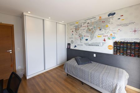 Casa de condomínio à venda com 350m², 4 quartos e 4 vagasSemi Suíte 1