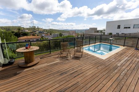 Casa de condomínio à venda com 350m², 4 quartos e 4 vagasPiscina