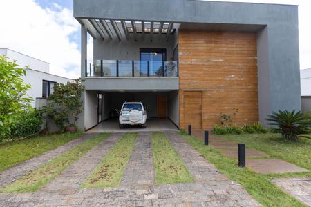 Casa de condomínio à venda com 350m², 4 quartos e 4 vagasGaragem