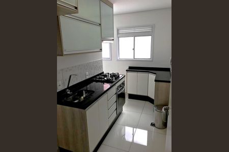 Apartamento à venda com 49m², 2 quartos e 1 vagaCozinha