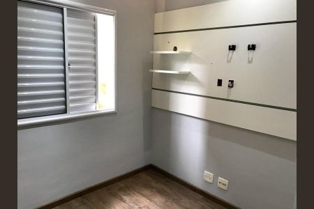 Quarto de apartamento à venda com 2 quartos, 49m² em Jardim Ubirajara, São Paulo