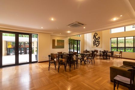 Apartamento para alugar com 77m², 3 quartos e 2 vagasÁrea comum - Salão de festas