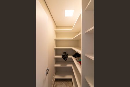 Apartamento para alugar com 77m², 3 quartos e 2 vagasDespensa