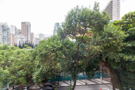 Apartamento para alugar com 77m², 3 quartos e 2 vagasSuíte 1
