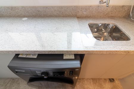 Apartamento para alugar com 77m², 3 quartos e 2 vagasÁrea de Serviço
