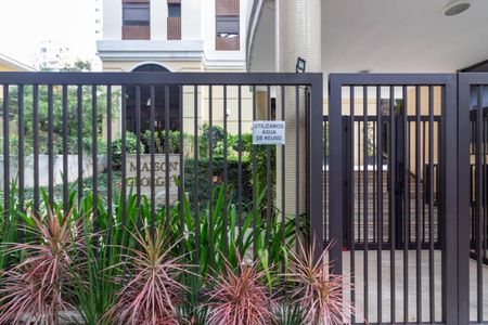 Apartamento para alugar com 77m², 3 quartos e 2 vagasFachada