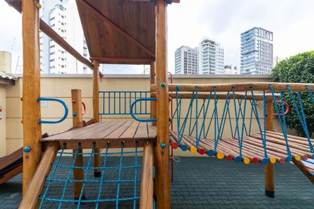 Apartamento para alugar com 77m², 3 quartos e 2 vagasÁrea comum - Playground