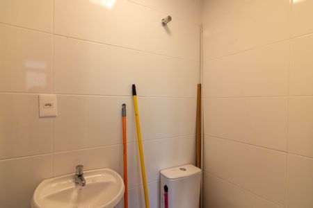 Apartamento para alugar com 77m², 3 quartos e 2 vagasBanheiro de serviço