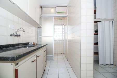 Apartamento à venda com 60m², 2 quartos e sem vagaCozinha