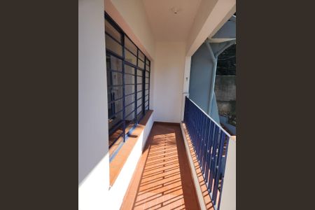 Casa para alugar com 170m², 3 quartos e 5 vagas Casa para alugar com 170m², 3 quartos e 5 vagasVaranda