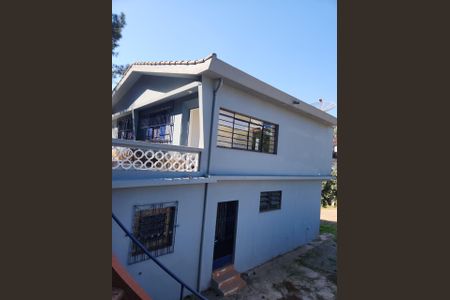 Casa para alugar com 170m², 3 quartos e 5 vagas Casa para alugar com 170m², 3 quartos e 5 vagasFachada