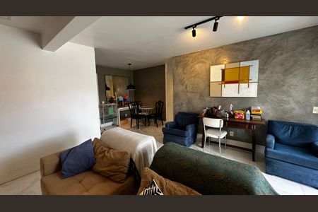 Sala de apartamento para alugar com 2 quartos, 105m² em Barra da Tijuca, Rio de Janeiro