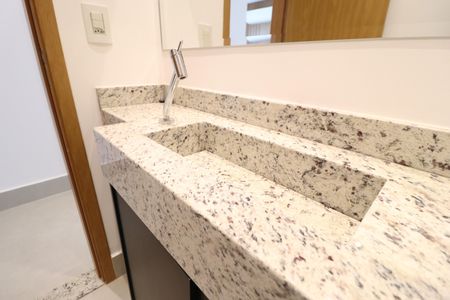 Apartamento para alugar com 86m², 2 quartos e 2 vagasLavabo