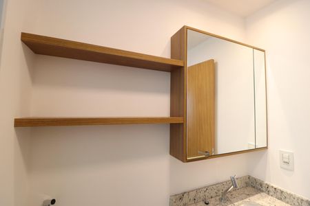 Apartamento para alugar com 86m², 2 quartos e 2 vagasBanheiro do Quarto 1