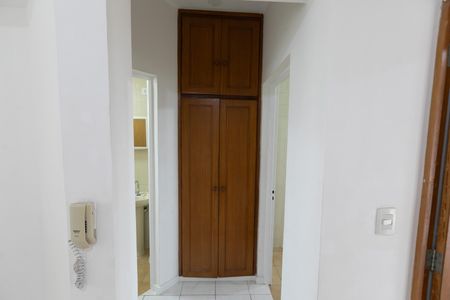 Detalhe Sala de kitnet/studio para alugar com 1 quarto, 51m² em Centro, Campinas