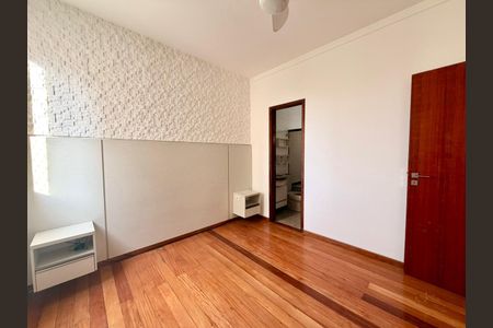 Apartamento à venda com 3 quartos, 82m² em Castelo, Belo Horizonte