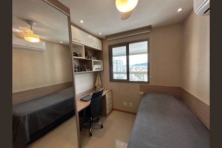 Apartamento à venda com 79m², 2 quartos e 1 vagaQuarto