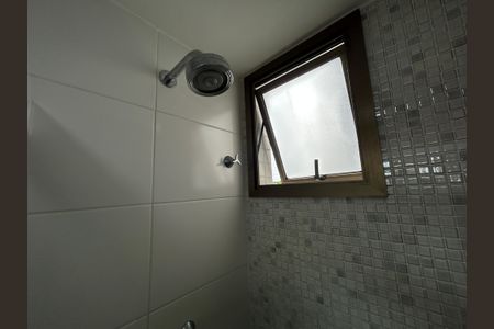 Apartamento à venda com 79m², 2 quartos e 1 vagaBanheiro da Suíte