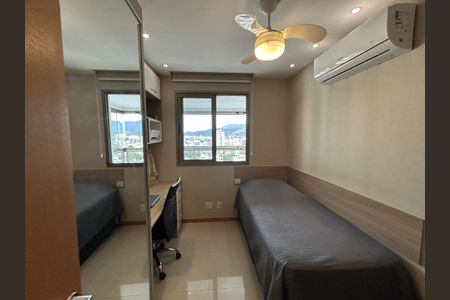 Apartamento à venda com 79m², 2 quartos e 1 vagaQuarto