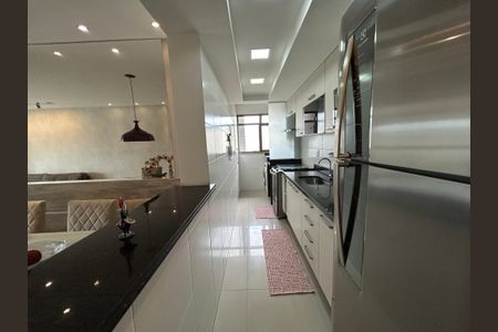 Apartamento à venda com 79m², 2 quartos e 1 vagaCozinha