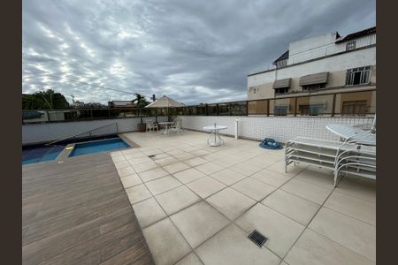 Apartamento à venda com 79m², 2 quartos e 1 vagaÁrea comum - Piscina
