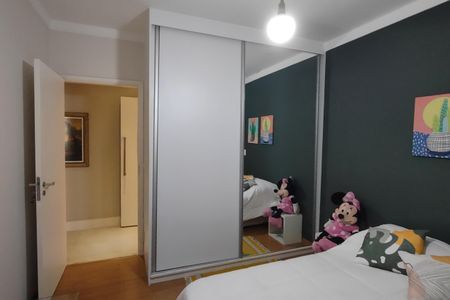 Apartamento à venda com 179m², 3 quartos e 3 vagasQuarto 2