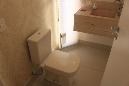 Apartamento à venda com 179m², 3 quartos e 3 vagasLavabo