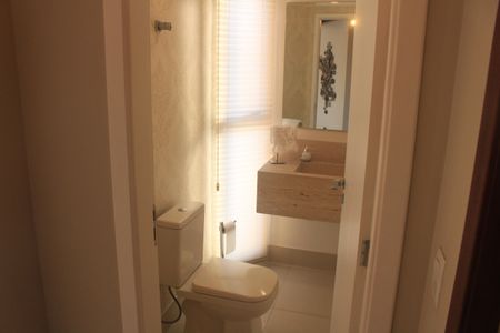 Apartamento à venda com 179m², 3 quartos e 3 vagasLavabo