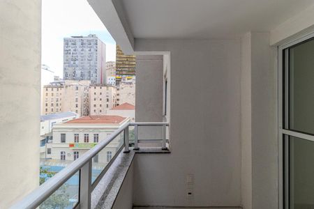 Apartamento à venda com 38m², 2 quartos e sem vagaVaranda
