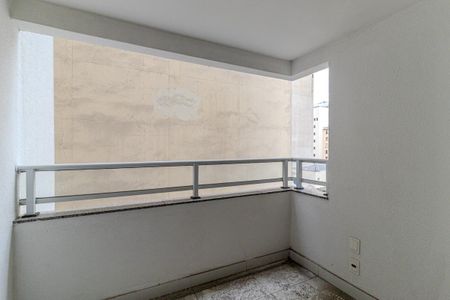 Apartamento à venda com 38m², 2 quartos e sem vagaVaranda