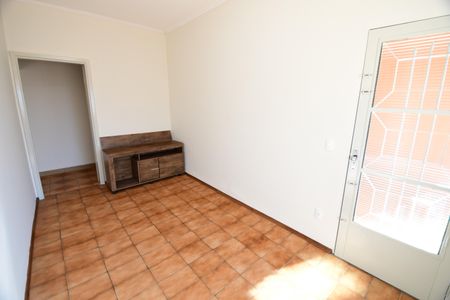 Sala de casa para alugar com 3 quartos, 200m² em Vila 31 de Março, Campinas