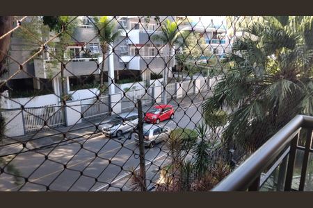 Apartamento para alugar com 100m², 3 quartos e 2 vagas Apartamento para alugar com 100m², 3 quartos e 2 vagasVaranda