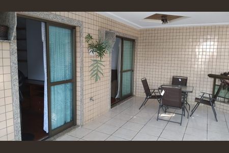 Apartamento para alugar com 100m², 3 quartos e 2 vagas Apartamento para alugar com 100m², 3 quartos e 2 vagasVaranda