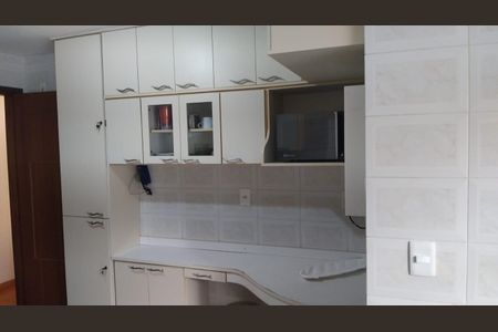 Apartamento para alugar com 100m², 3 quartos e 2 vagas Apartamento para alugar com 100m², 3 quartos e 2 vagasCozinha