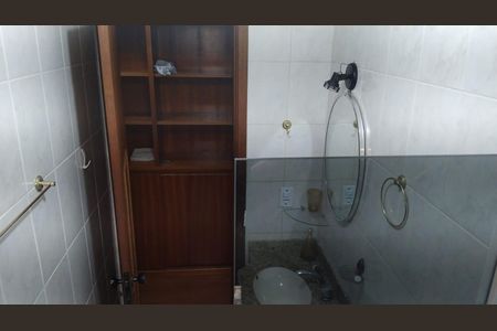 Apartamento para alugar com 100m², 3 quartos e 2 vagas Apartamento para alugar com 100m², 3 quartos e 2 vagasBanheiro