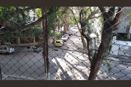 Apartamento para alugar com 100m², 3 quartos e 2 vagas Apartamento para alugar com 100m², 3 quartos e 2 vagasVaranda