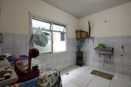 Casa à venda com 100m², 3 quartos e sem vagaÁrea de Serviço