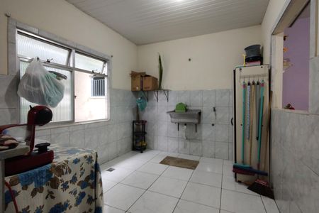 Casa à venda com 100m², 3 quartos e sem vagaÁrea de Serviço