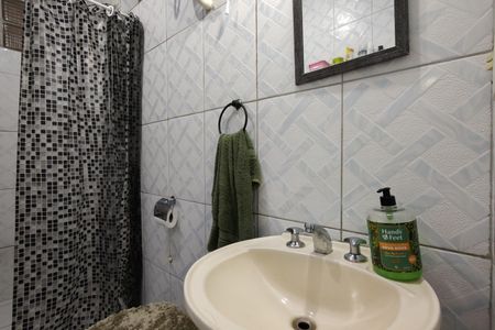Casa à venda com 100m², 3 quartos e sem vagaBanheiro Social