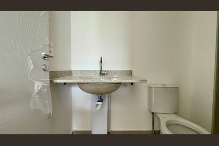 Studio à venda com 22m², 1 quarto e sem vaga Studio à venda com 22m², 1 quarto e sem vagaBanheiro da Suíte