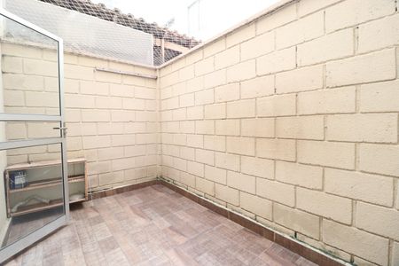 Apartamento para alugar com 51m², 2 quartos e 1 vagaÁrea de Serviço