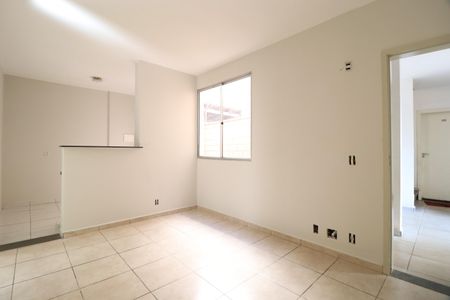 Sala de apartamento para alugar com 2 quartos, 51m² em Planalto, Uberlândia