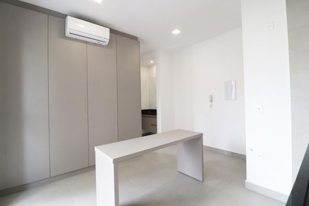 Apartamento para alugar com 35m², 1 quarto e 1 vagaSala/Cozinha