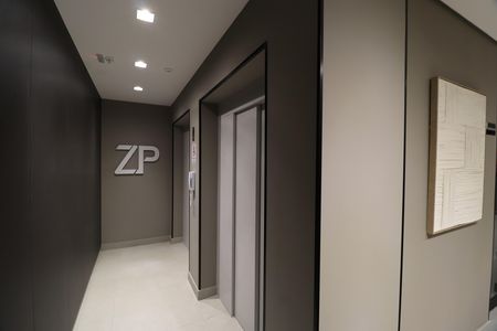 Apartamento para alugar com 35m², 1 quarto e 1 vagaElevadores